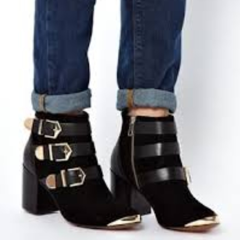 Report Signature Fairfield Buckled Suede Bootie